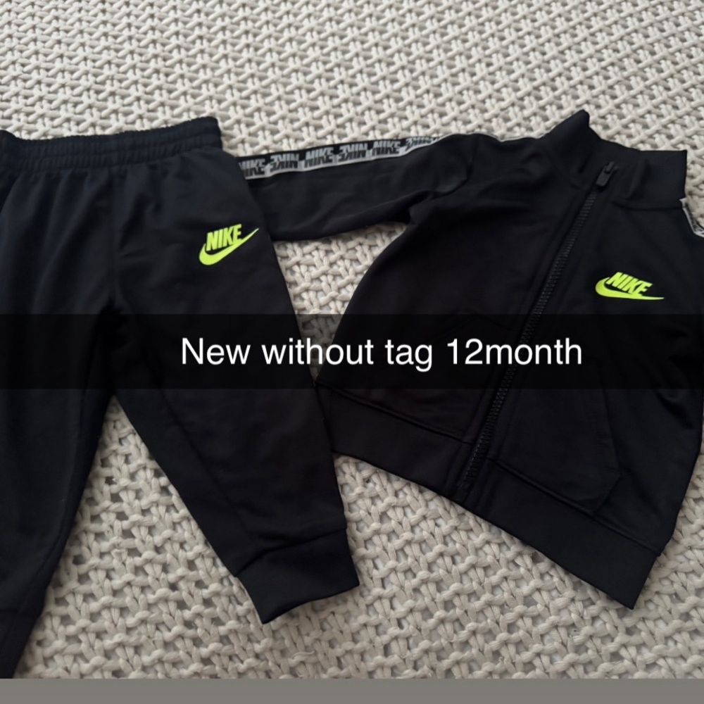 Nike Kids Black and Neon Green Jogger Set